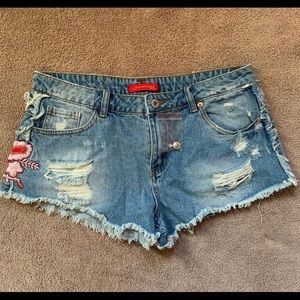 Vintage flower blue shorts!